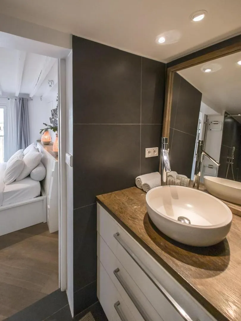 Apartment Saint-Germain-Des-Pres Love Story Paris